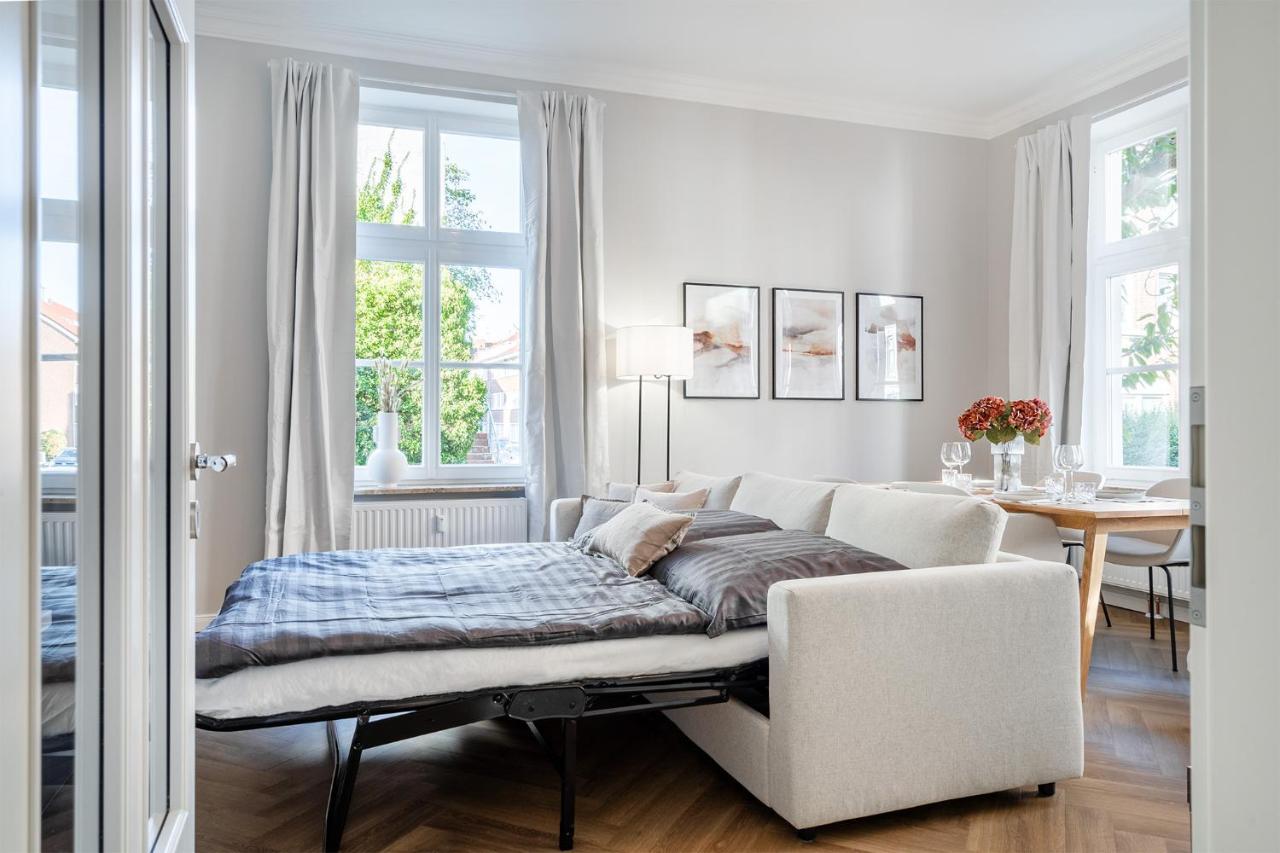 Apartment Villa Anna - Wohnung Mit Stellplatz Emden Dış mekan fotoğraf