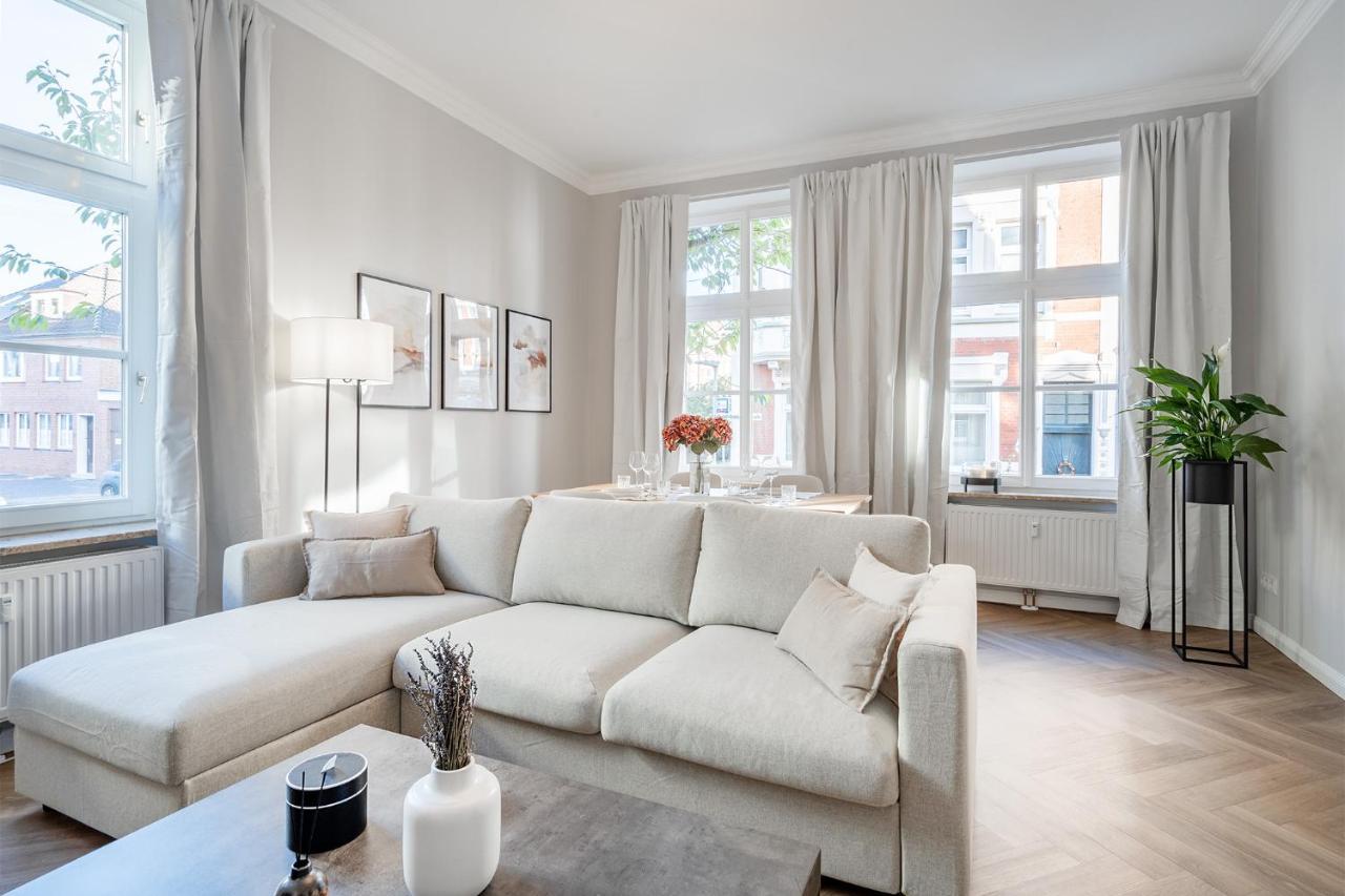 Apartment Villa Anna - Wohnung Mit Stellplatz Emden Dış mekan fotoğraf