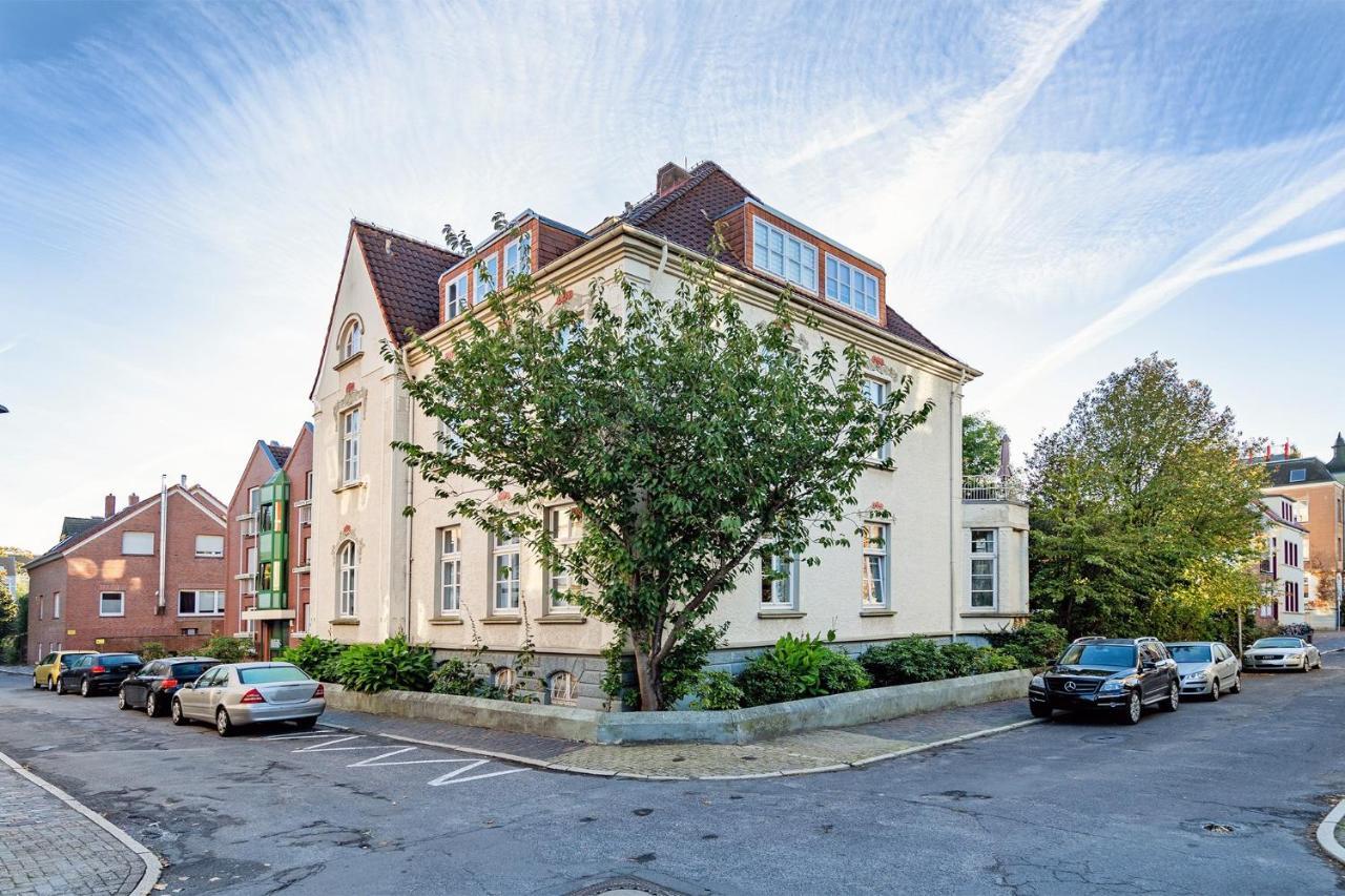 Apartment Villa Anna - Wohnung Mit Stellplatz Emden Dış mekan fotoğraf